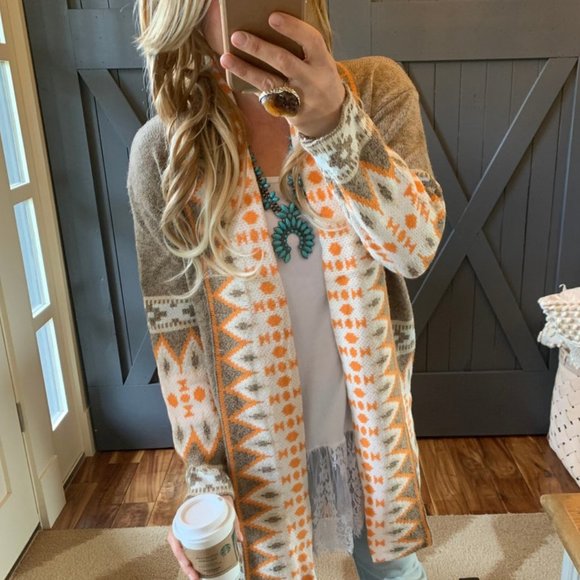 New Cozy Native Tribal Cardigan Sweater / Boho Western Long Blanket - Picture 2 of 8